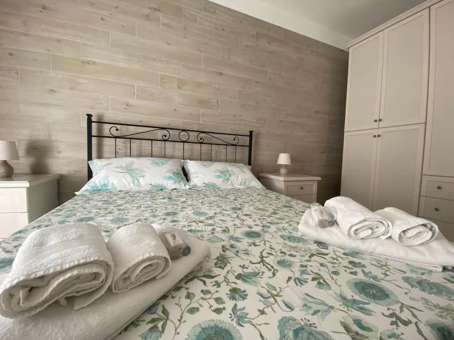 La Terrazza Di Mariel Apartment ปาคีโน ภายนอก รูปภาพ